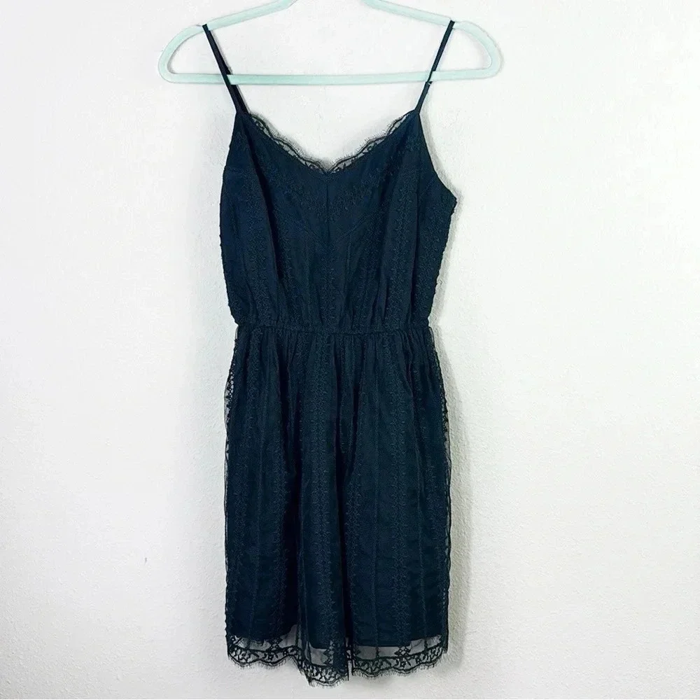 Abercrombie & Fitch Black Mini Lace Dress in Black size XS